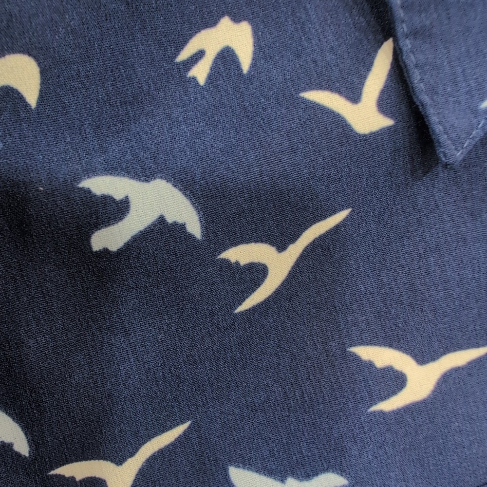 Notations Petite Navy Bird Print Collared Button Up Shirt Size Petite Large - Picture 3 of 4